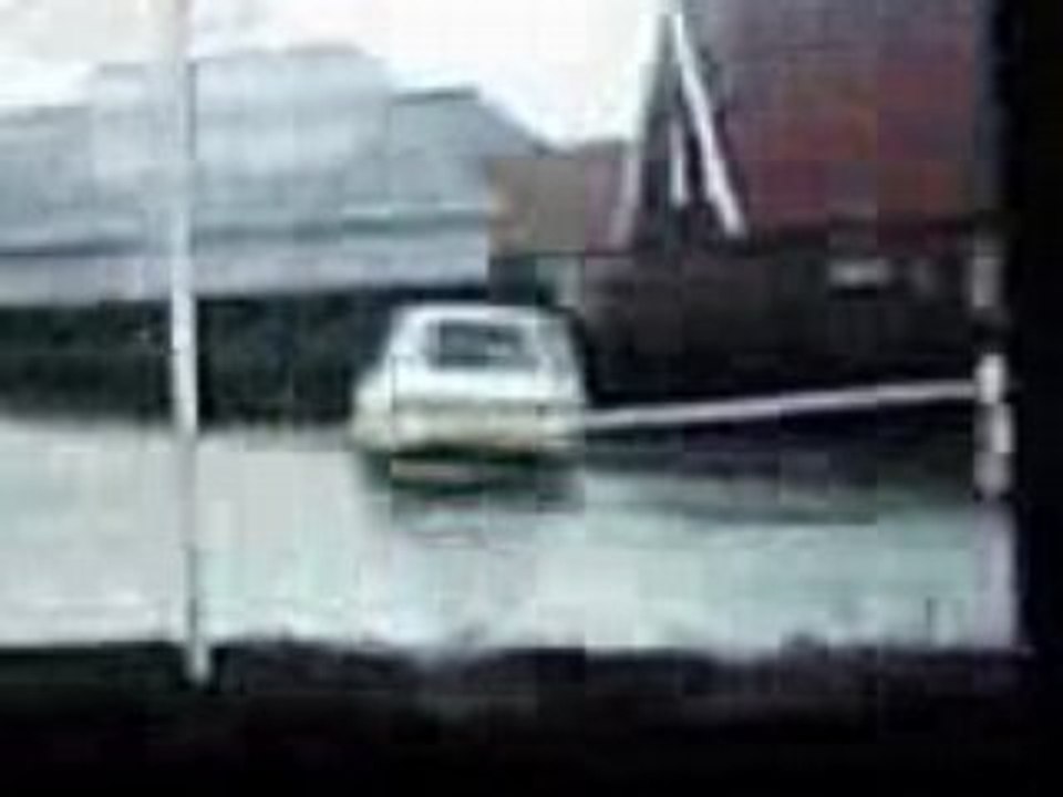 sortie de route rallye de la lys 2008