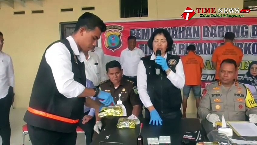 Polres Serdang Bedagai Musnahkan Barang Bukti Sabu Dengan Cara Dibakar Menggunakan Mobil Incinerator BNNP Sumut.