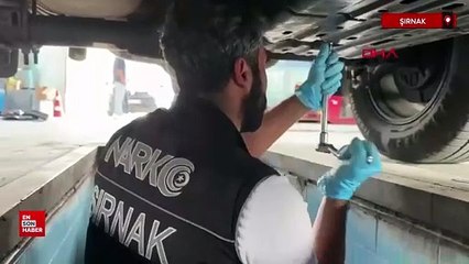 Şırnak'ta kamyonetin yakıt deposuna gizlenmiş 24 kilo metamfetamin ele geçirildi
