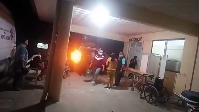 Fatal accidente en Los Yungas: Bus Trans Chaqueti volcó en Chimasi, deja 11 heridos y 2 fallecidos