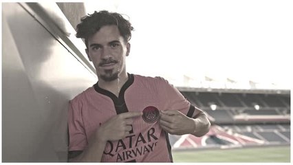 PSG - Le PSG dévoile son nouveau maillot third !