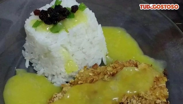 Filé de peixe assado com molho de laranja
