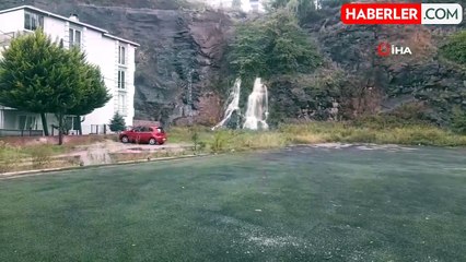 Sinop'ta Yağışlarla Oluşan Doğal Şelale Görüntülendi