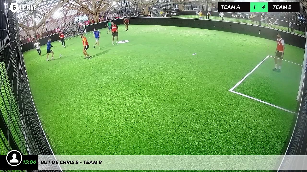 But de Chris B - Team B