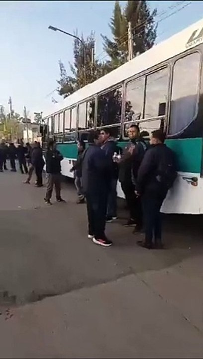 zJO5DXue-34105381.mp4