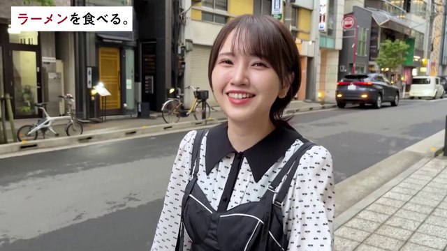 鬼頭明里 / Akari Kito trying Golden Ramen (One Michelin Star) ~ 「ラーメンを食べる。」