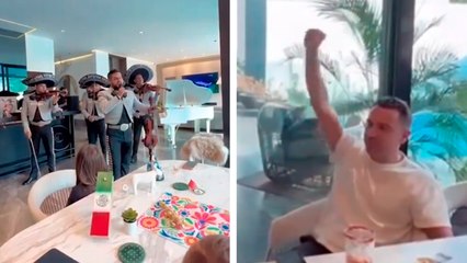 ¿Xavi es de Rayados? El ex DT de Barcelona disfruta el himno del Monterrey a ritmo de mariachi junto a Héctor Moreno