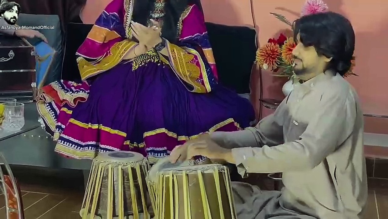 Asfandyar_Momand_new_song_2024_-_Tapay_Tappay_-_Official_Video_-_New_Pashto_Songs_-_Music_-_hd[1]