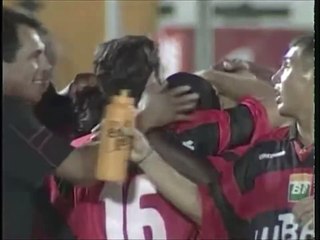 Pelea Peñarol vs Flamengo en 1999