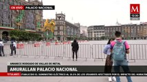 Amurallan el Palacio Nacional ante marchas de normalistas de Ayotzinapa