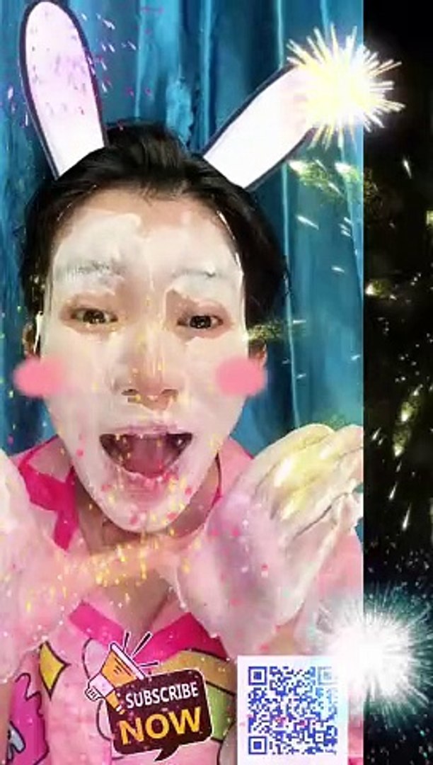 Laugh Out Loud: The Adventures of a Comedic Queen