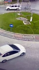 Yola çöp atan magandaya anınca ceza: Maganda kamerada