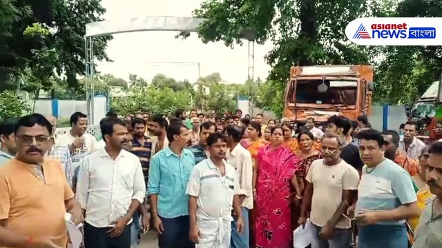 রাতের অন্ধকারে ডাকাতি! ভাঙচুর ও লুটপাটে লক্ষাধিক টাকার ক্ষতি! আতঙ্কে মাছ ও সবজি ব্যবসায়ীরা