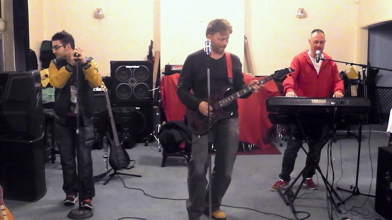 Christopher Purple Peach (Soundcheck)