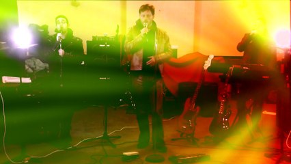 Christopher Purple & Saxon Blue You've Lost That Loving Feeling (LIVE)