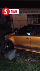 Video herunterladen: Man shot dead after resisting arrest in Rawang