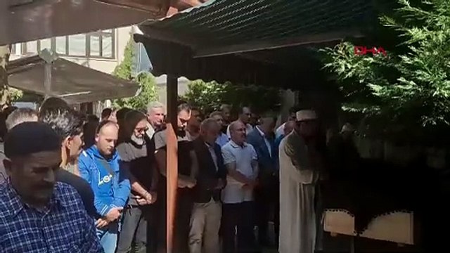 BURSA Sosyal medya fenomeni Kübra Aykut toprağa verildi; cenazeye Dilan-Engin Polat çifti de katıldı