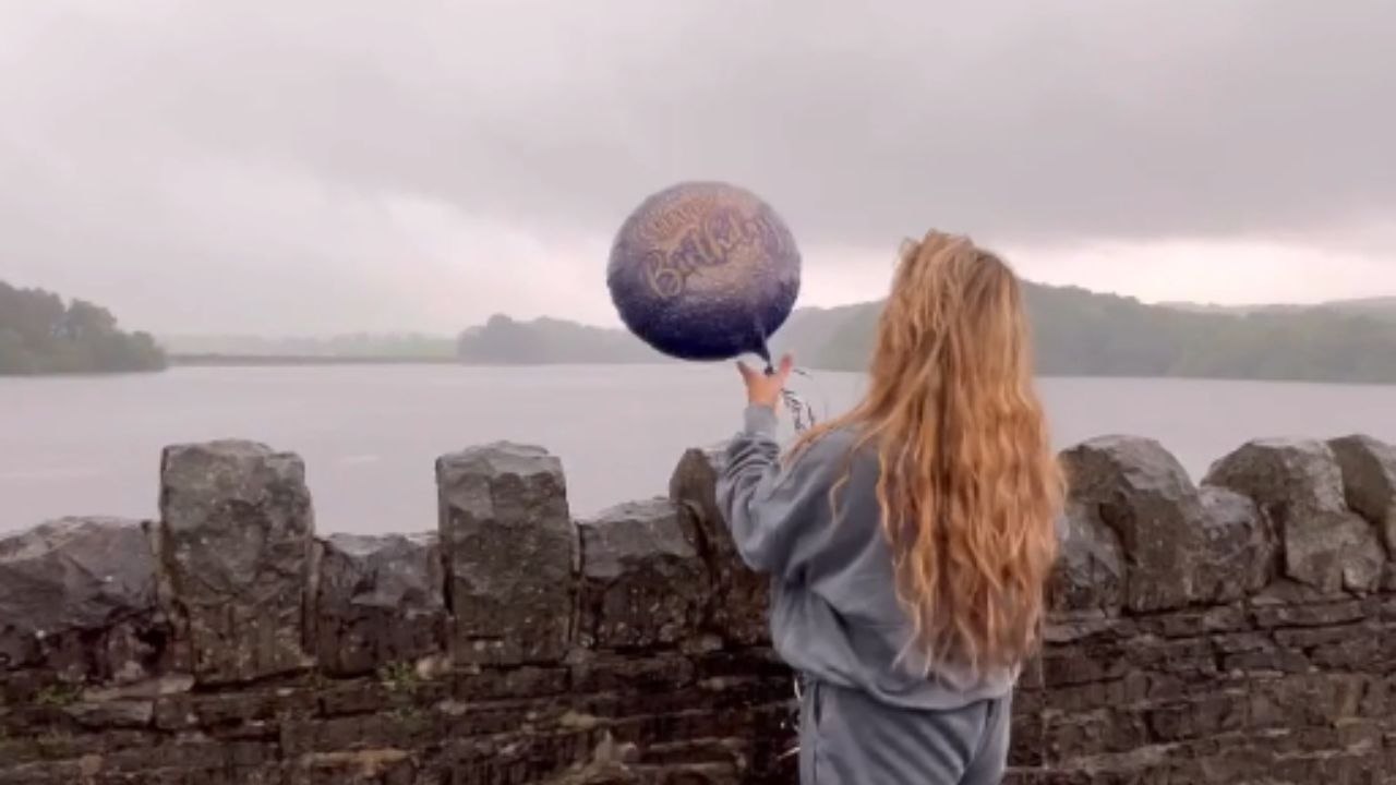 Sibling's love shines through as balloon tribute brings smiles instead of tears