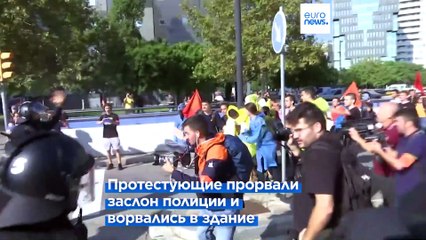 Протесты на ярмарке недвижимости в Барселоне