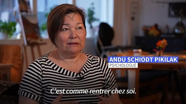 Au Groenland, les tatouages inuits reviennent sur les visages de femmes