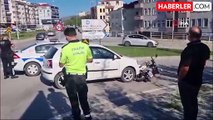 Sinop'ta Otomobil Motosiklete Çarptı: 1 Yaralı