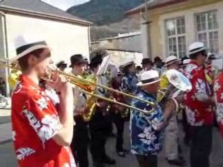 Marching Band au carnaval de St Etienne de Cuine