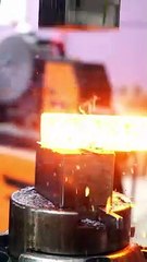 Forging_Gold_Damascus_Karambit_