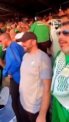 Bursaspor taraftarının Şapkam düştü alayım mı? performansı jandarmayı güldürdü