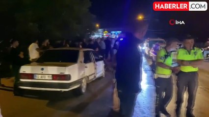 Download Video: Tofaş Hurdaya Döndü: Tokat'ta Kamyonetle Çarpışma