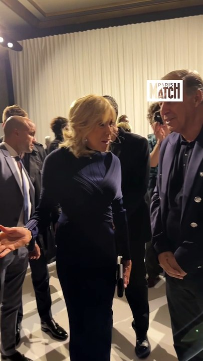 Brigitte Macron et sa fille Tiphaine Auzière au premier rang du défilé Balmain