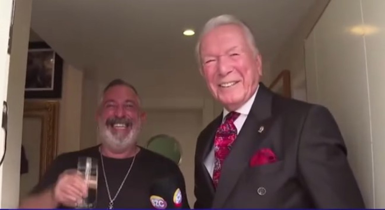 Arena'da "Erşan Kuneri" süprizi: Uğur Dündar'ın Cem Yılmaz'ın kapısına neden dayandığı ortaya çıktı