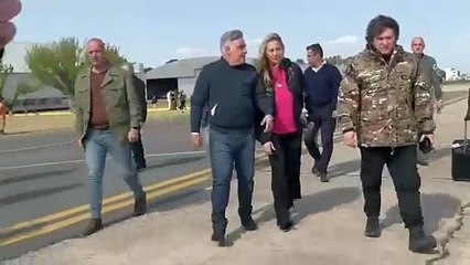 Milei viajó a Córdoba para "supervisar" las tareas de asistencia y rescate por las incendios