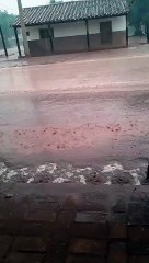 Después de cuatro meses una intensa lluvia llegó a Santa Ana de Velasco