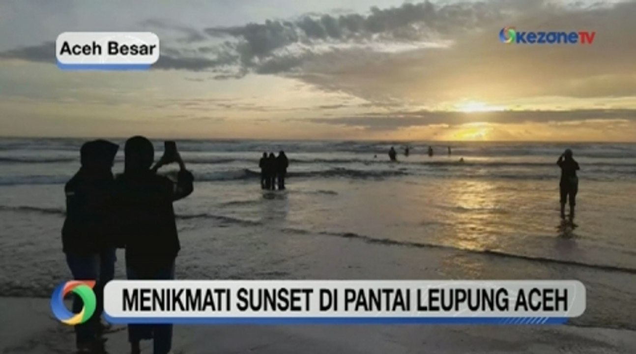 Menikmati Sunset di Pantai Leupung Aceh