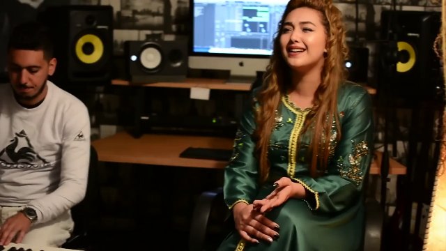 Najwa Farouk - Nti sbabi Mazal mazal cover piano نجوى فاروق