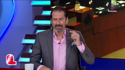 Senadora se pone a cantar en el Senado