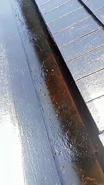 Dak Beton Rembes dan Bocor Begini Cara Mengatasinya Dengan Menggunakan Aspal Cair