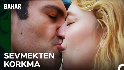 Bahar'ı Susturan Öpücük! - Bahar 17  Bölüm (SON SAHNE)