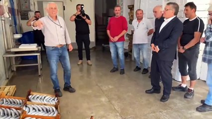 Vali Özarslan balık mezatına katıldı