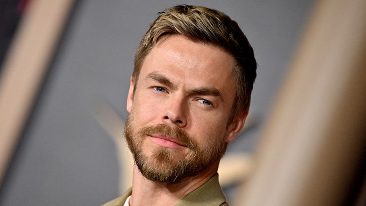 PEOPLE in 10 The News That Defined the Week PLUS Derek Hough Joins Us