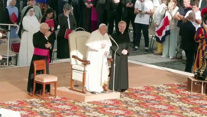 El papa dice que es "inaceptable" la escalada en Líbano
