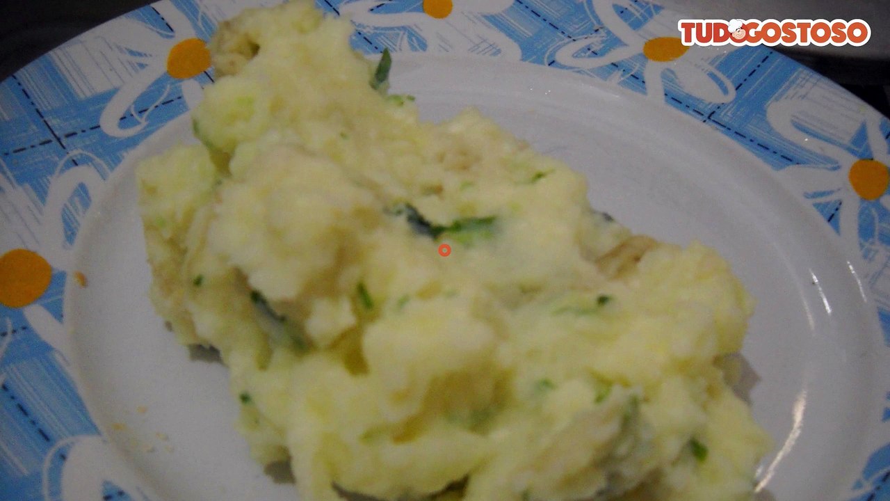 Purê de batata com casca temperado