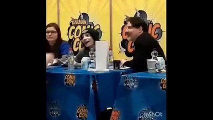 Stranger Things Cast  - Finn, Millie, Noah and Gaten CUTE AND FUNNY MOMENTS 2017#4