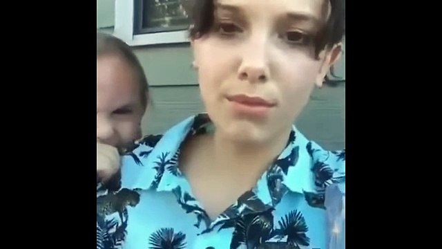 Stranger Things Cast - Finn, Millie, Noah and Gaten CUTE AND FUNNY MOMENTS 2018 #2