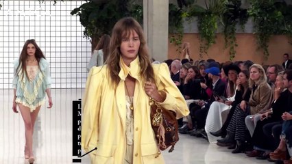 Chloé riconferma l'estetica boho per la P/E 2025