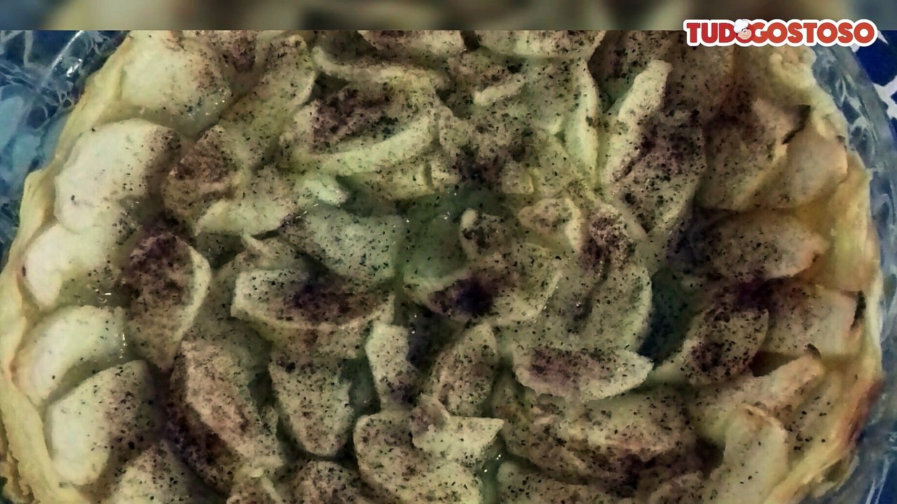 Torta de maçã com massa folhada