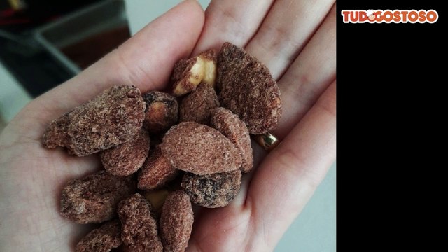 Castanhas carameladas (Nutty Bavarian)