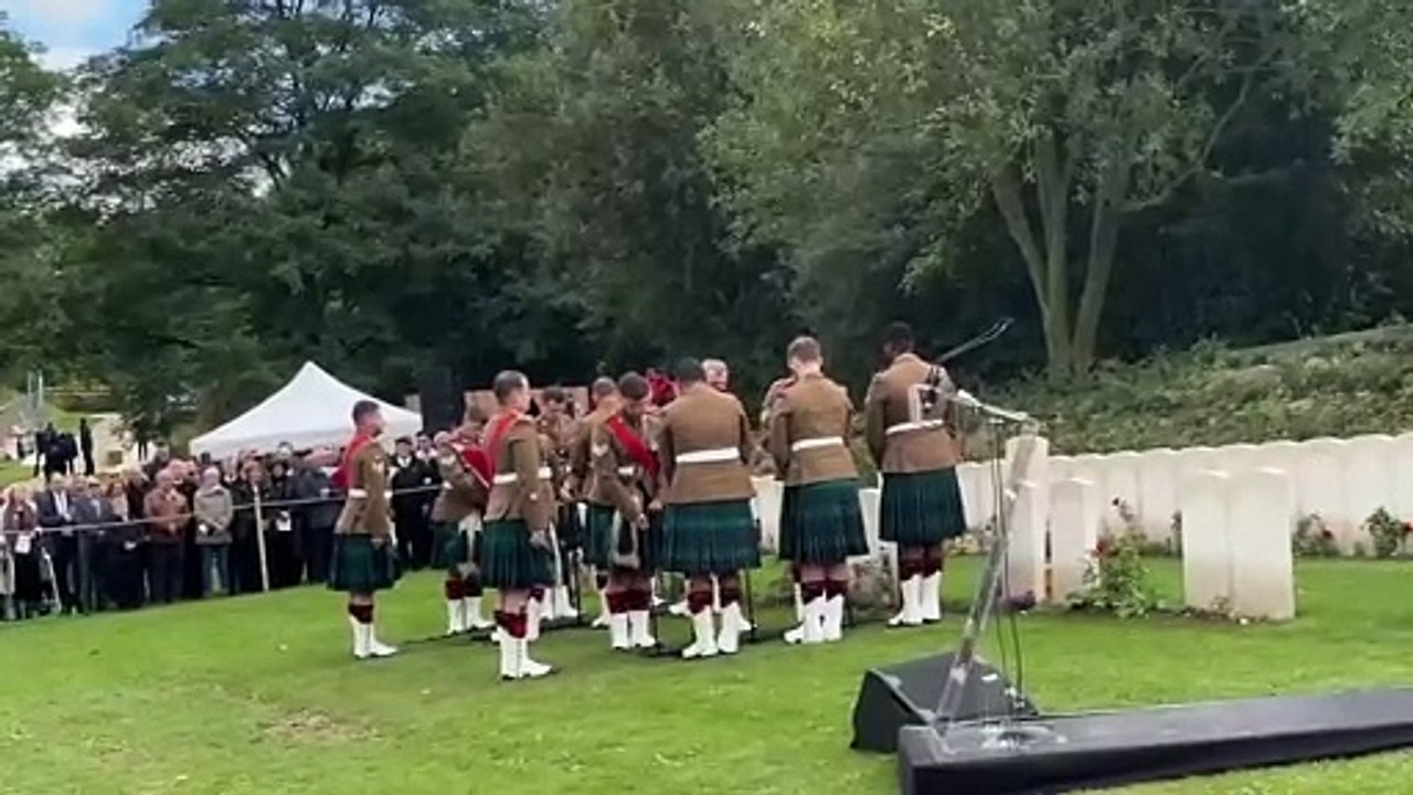 Au cimetière militaire de Loos-en-Gohelle, deux soldats écossais ont été inhumés
