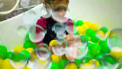 Bath Song I + Official Video from Kids Learning Songs