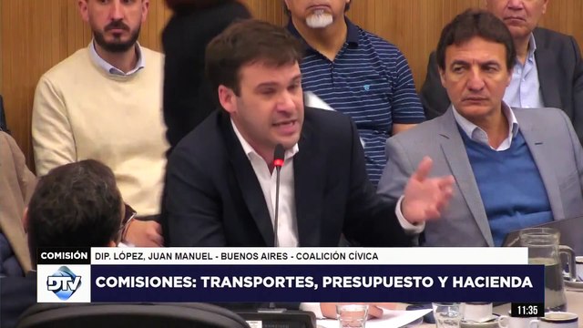 López presentó su proyecto de privatización de Aerolineas: En general, las empresas públicas tienen falencias